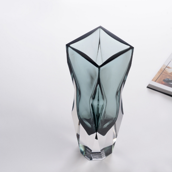 Picture of Tamara Vase Smoke